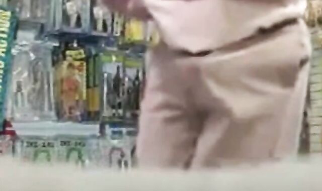 Outdoor Masturbation: Holy Wow! 3