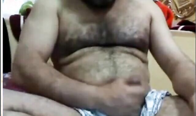 Bear Masturbating: Mature Arab Edition