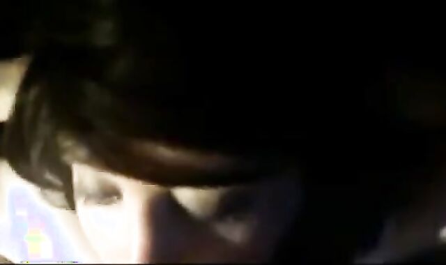 Big-cock Daddy Gets a Deep Blowjob from Amateur Crossdresser