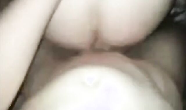 Bareback Big Cock Twink Rides Prince Albert