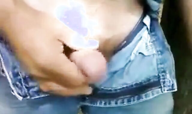 Twink blows big-cocked worker outdoors