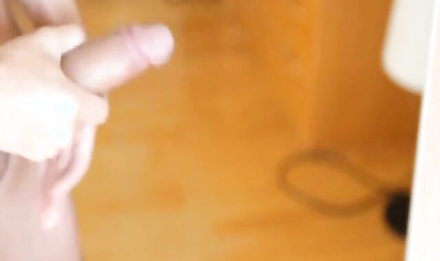 Twink Creamy Orgasm with a Buttplug