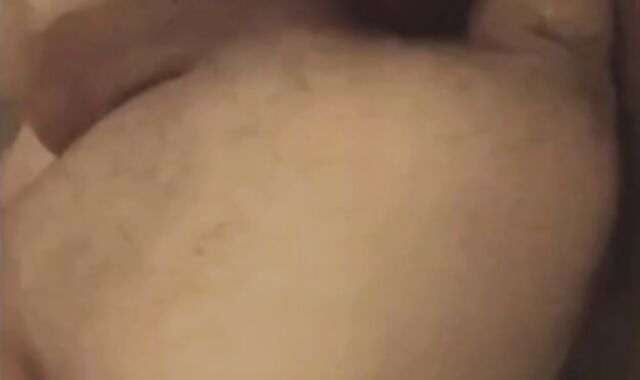 Twink Plays with Sex Toy on Webcam