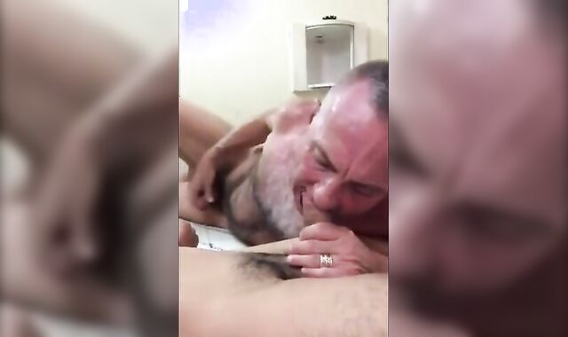 Amateur Daddy Gives Blowjob 2