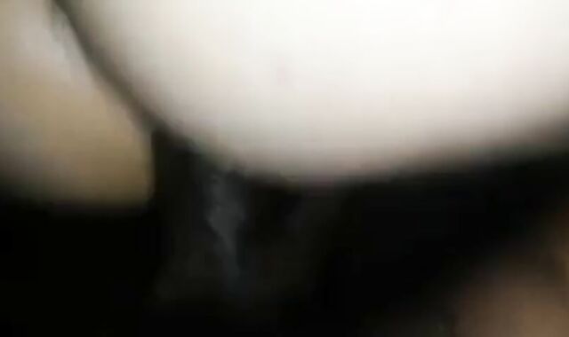 Amateur Interracial Bareback with a Manly Guy 3