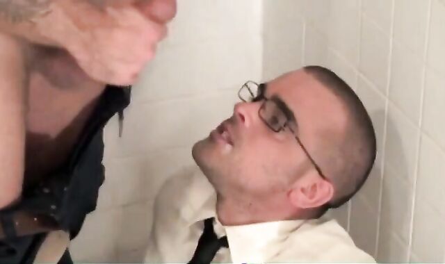 Twink Facial and Piss Shower 3