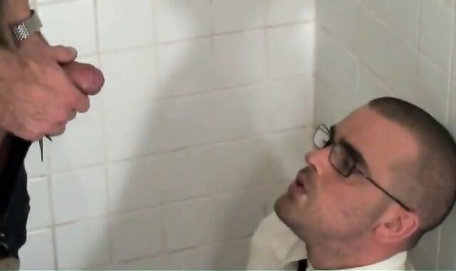 Twink Facial and Piss Shower 3