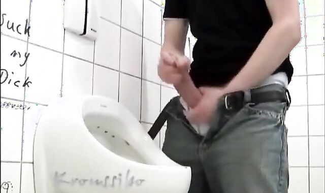Big-Cock Hunks Selfsuck Compilation