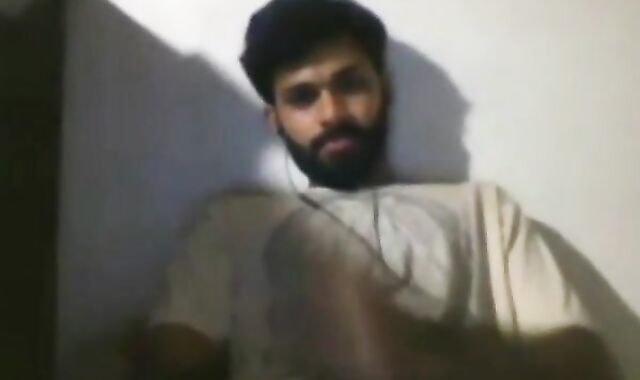 Big-Cock Indian Guy Jerks Off on Webcam