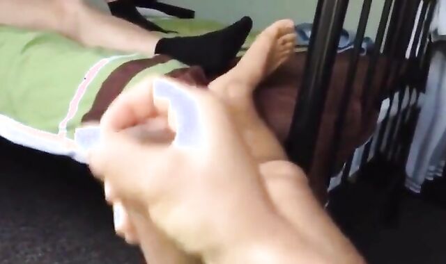 Roommate Catches Him Jerking Off: Gay Voyeur Amateur Fun