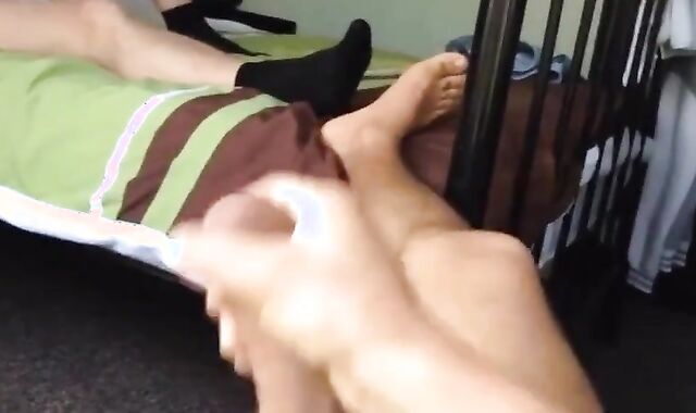 Roommate Catches Him Jerking Off: Gay Voyeur Amateur Fun