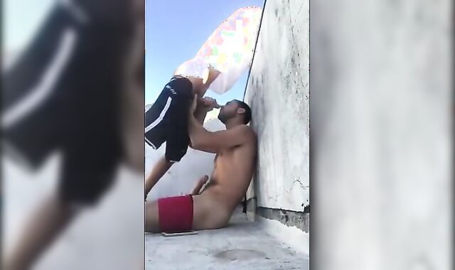Sucking Dick Outdoors 2