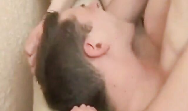 Big Guy Barebacks Skinny Twink Amateur