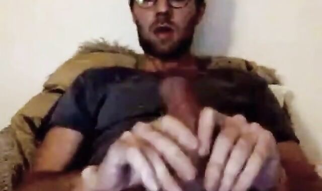 French Stud Shoots a Big Load - Amateur Webcam Solo