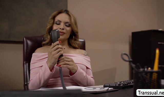 I should fuck my Asian secretarys pussy