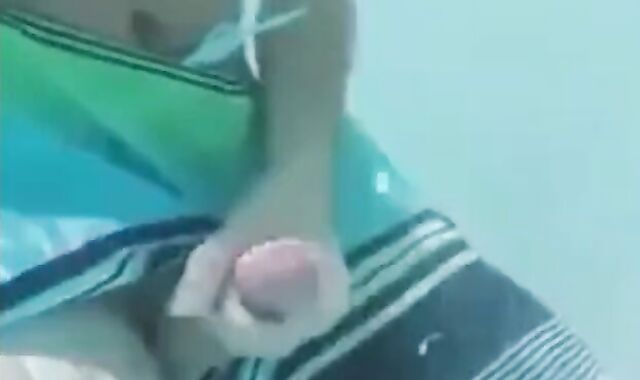 Underwater Jerk-Off Session Outdoors - Amateur Style 2
