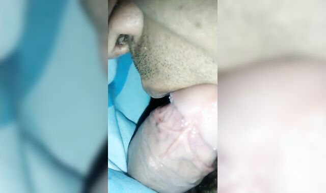 Amateur Gay Adult Video: Resting Beauty