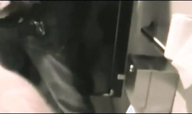 Big Cock Blowjob Under the Stall 4