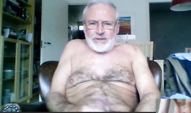 Silver Daddy Lars Jerks Off on Webcam