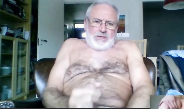 Silver Daddy Lars Jerks Off on Webcam