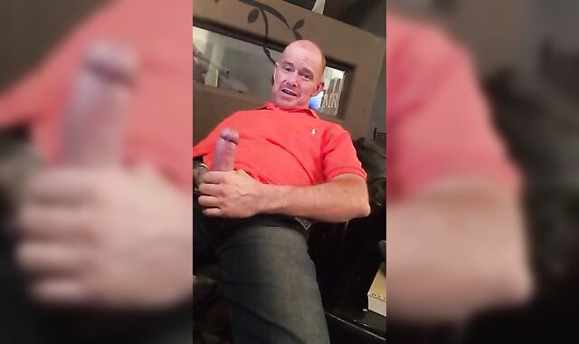 Big-Cock Daddy Strokes to Porn