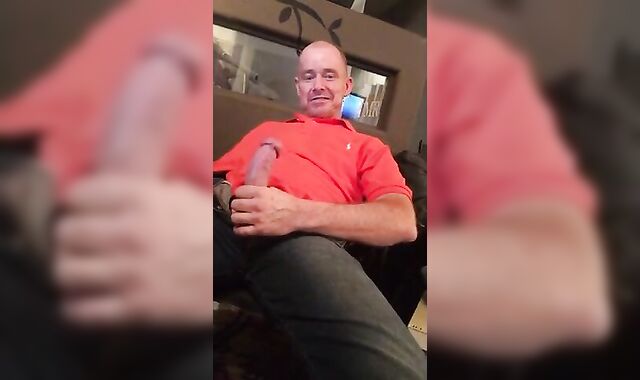 Big-Cock Daddy Strokes to Porn