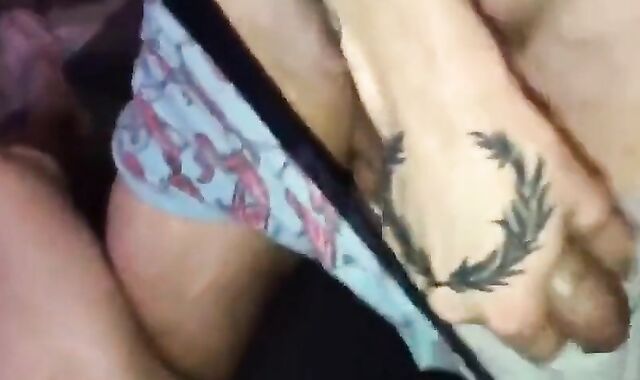 Muscular Webcam Twunk Barebacks Big Cock