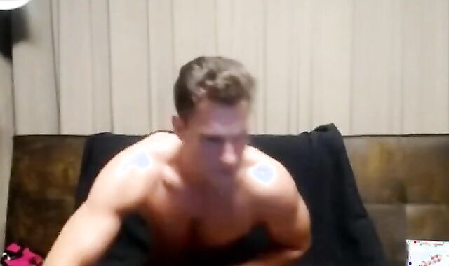 Big-Cock Diamond Cums Hard