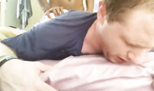 Raw Amateur Bareback Fuck 3