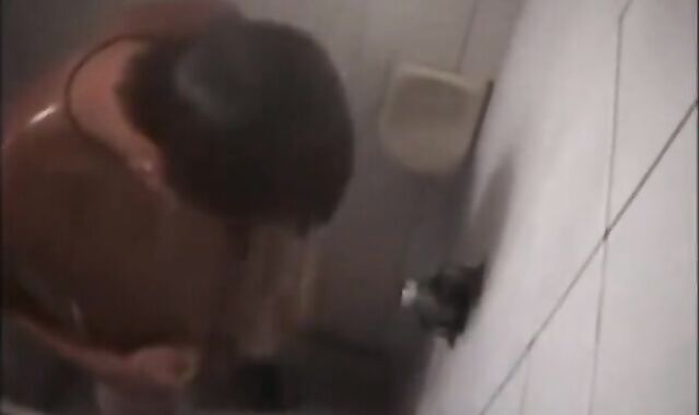 Gay Solo: Boy shower jerk off