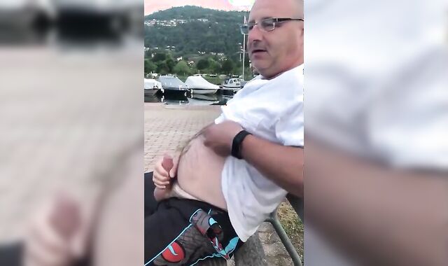 Amateur Daddies Handjob 2
