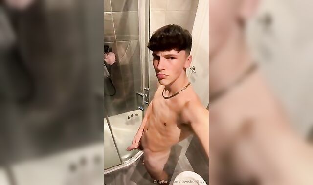 Gay Solo: Lewis Boothy Pre Shower Dick