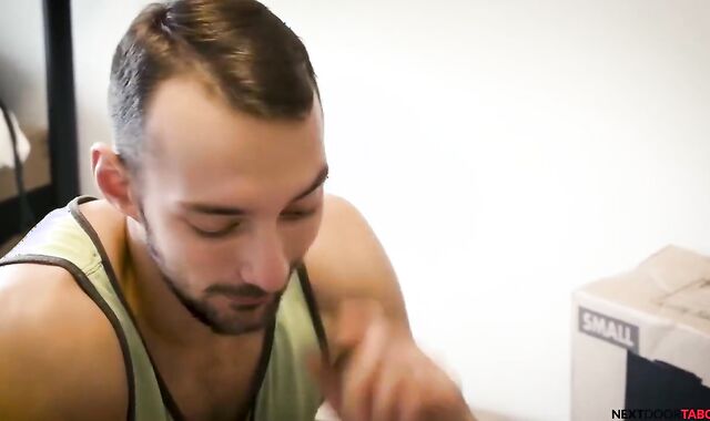 Gay Amateur: Stepbrothers Secret: Explicit Desires With Evan