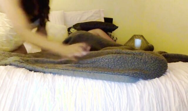 Hot Latina CD Seduces and Swallows