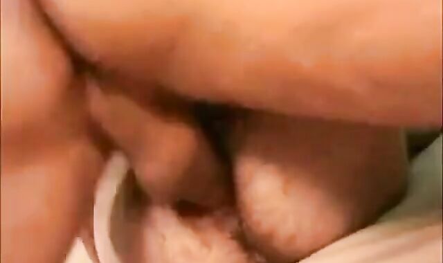 Amateur Bareback: Big Cock Gapes Dude After Blowjob 2