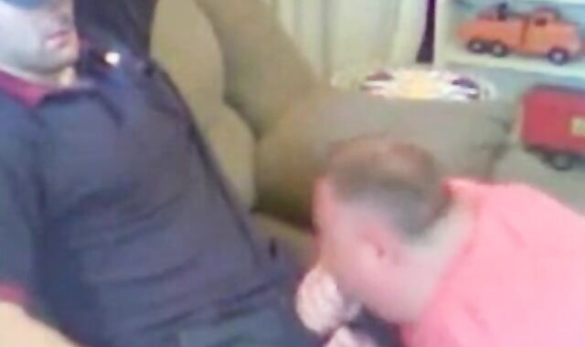 Big Cock Amateur Gets Blowjob