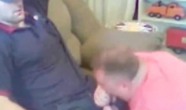 Big Cock Amateur Gets Blowjob