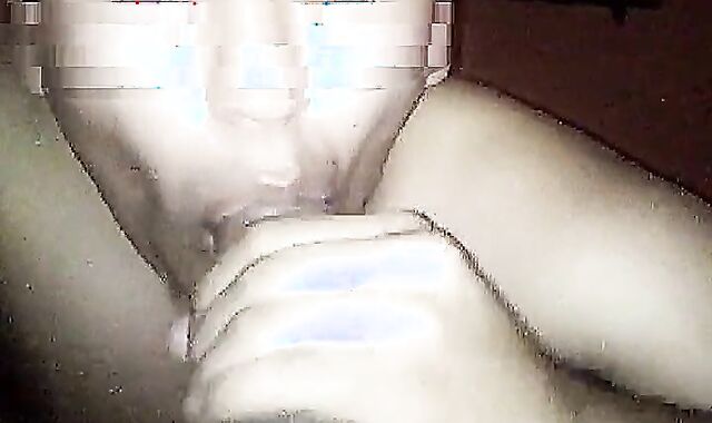 Curioso Amateur Mamando Verga de un Twink