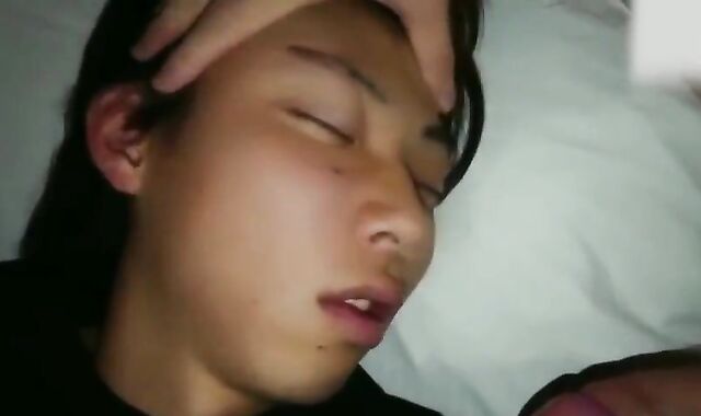 Gay Amateur: Asian Boy 3