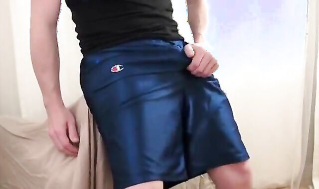 Gay Amateur: Enjoying my Nike Jordan bbshorts