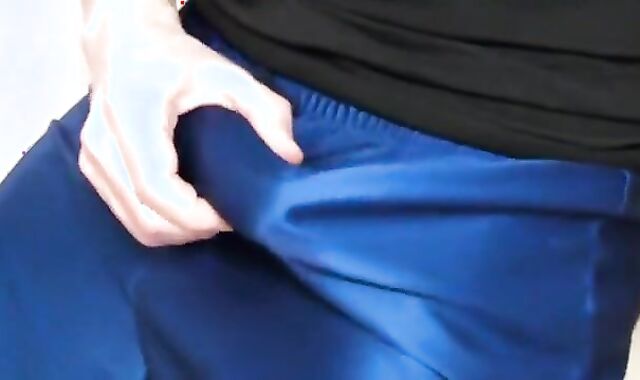 Gay Amateur: Enjoying my Nike Jordan bbshorts