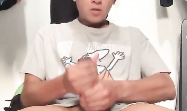 Gay Solo: BASICFLXPX - TWINK SHOOT TWICE ON CB CAM