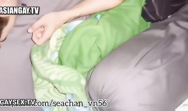 Gay Amateur: Em Trai Bi Du 2 Cay 1 Lo - Viet Nam