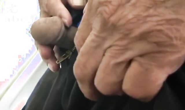 Gay Amateur: Chinese grandpa