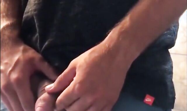 Gay Amateur: Urinal Contd