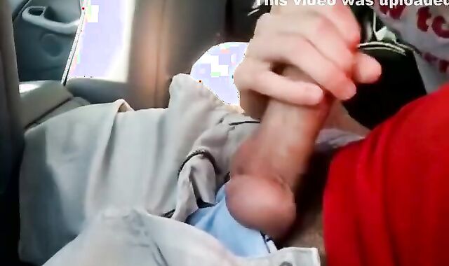 Twink sucks off friend in car and swallows his cum