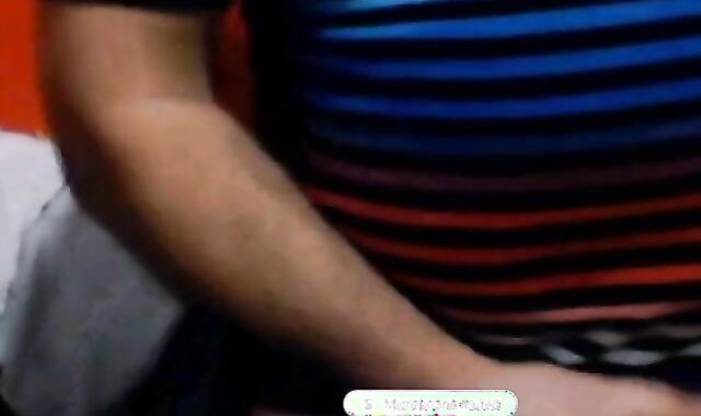 Amateur Argentinian Daddy Wanks Off 2