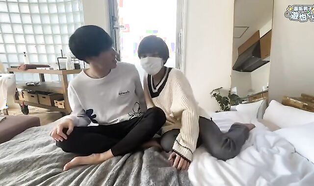 【裏垢男子遊也くん】大きなアソコを擦り付けられ興奮してしまうノンケ 素人/日本人