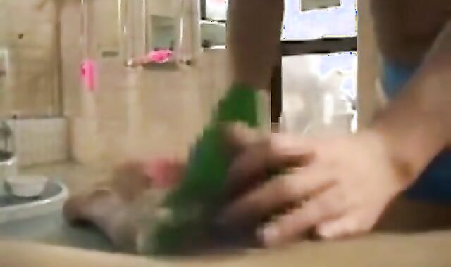 18: Korean gay sauna 1