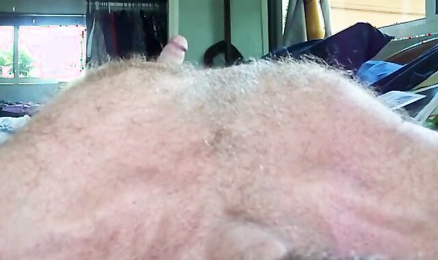 Mon gros pénis et mes pieds 2